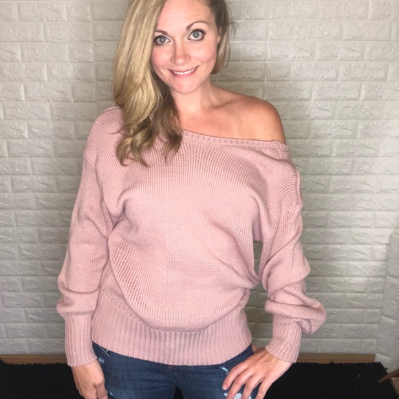 Pink Knit Sweater with Low Back and Bow on Back - Picture 3 of 4